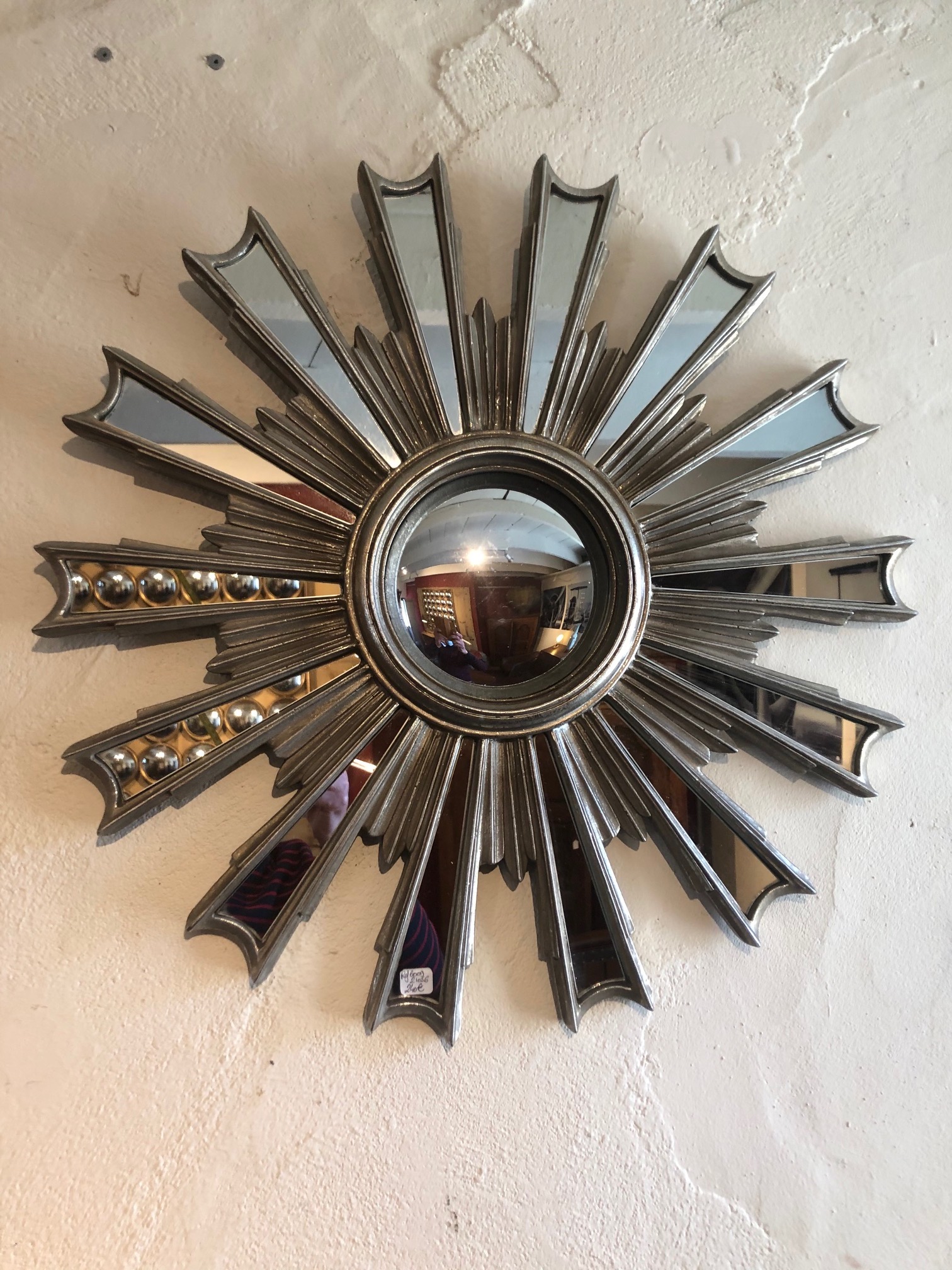 Miroir de sorcière - La Grange, Meubles neufs et anciens au Conquet